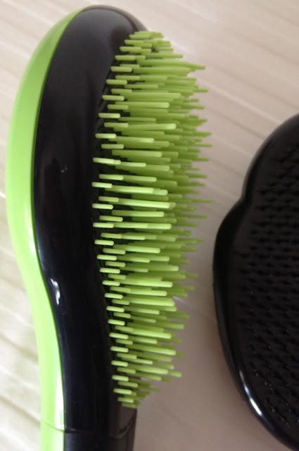 Review: Tangle Teezer & Michael Mercier Untangle Your Day Brush