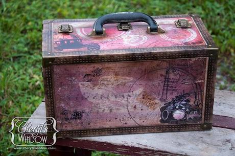 Decoupage Cargo Case with Helmar