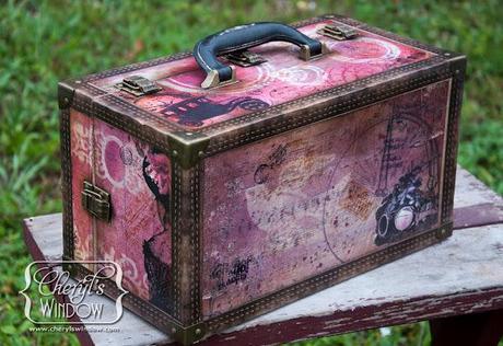 Decoupage Cargo Case with Helmar