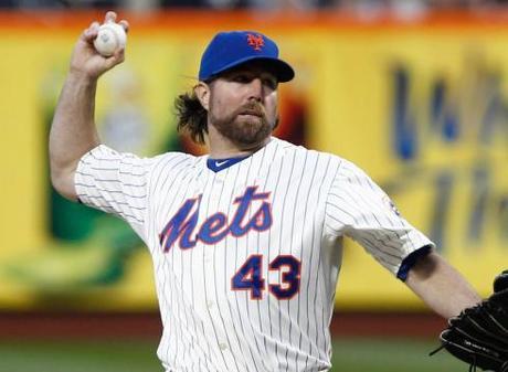 The Mystery Behind the Knuckleball — How it Transformed R.A. Dickey's Career