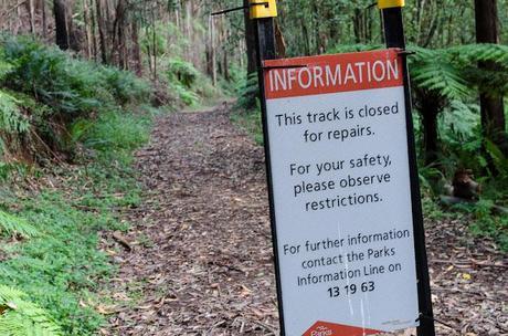 closed sign at dandenong creek track