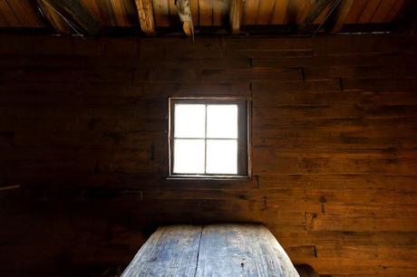 interior of ducane hut overland track tasmania