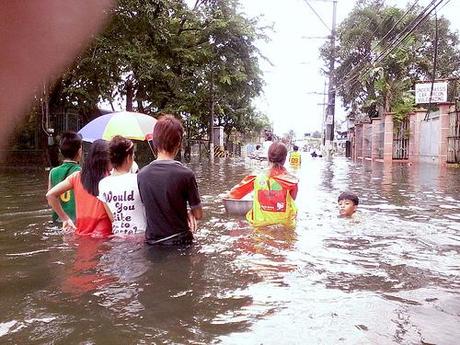 MyOwnWeekend: 08.08 - 08.09.2012 (+08.07.2012) Braving Habagat (Southwest Moonsoon)