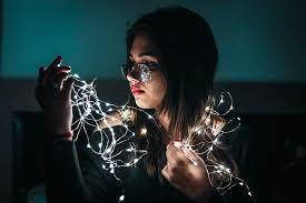 Images & pictures of girls young woman, female wallpaper download 23631 photos. Hd Wallpaper Canada Vancouver Forest Girls Hot Glasses Hands Reflection Wallpaper Flare