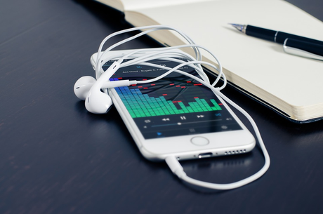 How To Improve The Experience When Listening To Music On Your Phone