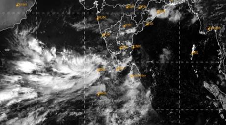 ‘High intensity’ cyclone to reach Gujarat coast by May 18: IMD - The Indian Express