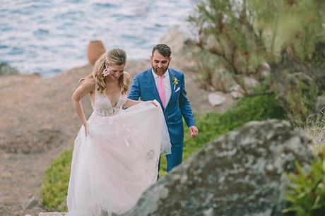 dreamy-destination-wedding-greece-vibrant-pops-bougainvillea-blossoms_33