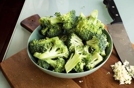 21 Incredible Health Benefits of Broccoli