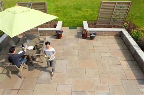 While the flooring of your patio, porch, outdoor kitchen or other outdoor spaces might not seem like a critical factor, it has a subtle yet powerful effect on the ambiance of the entire space. Outdoor Patio Tile: How to Choose the Right Type