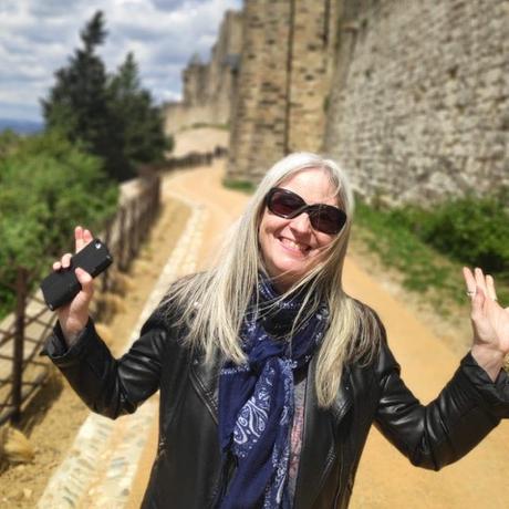 [Blog Tour] 'The Shadows of Versailles' (An Affair of the Poisons, Book One) By Cathie Dunn #HistoricalFiction #HistoricalMystery