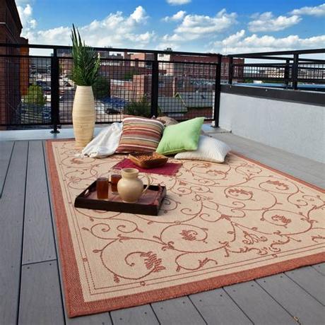 Find a great selection of outdoor rugs and carpets that can show your home's personality. 21 Cheap Outdoor Rugs for Patios - Interior Decorating ...