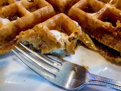 Friday Fotos: Waffles at the Malibu diner