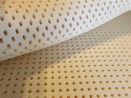 Talalay latex mattress toppers are not as common as memory foam toppers, but they do have many advantages over foam. Latex For Less Review: Soft Latex Mattress Topper - Get ...