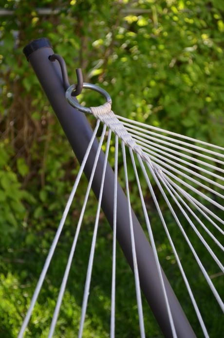 Hammock Revamp + Tips for an Extra Cozy Hammock Hangout