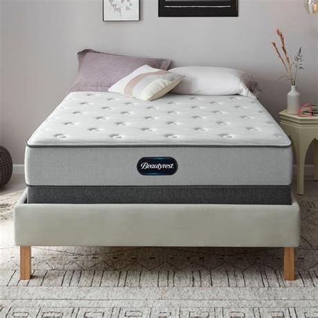 Make a perfect bed with memory foam & hybrid mattresses. Beautyrest BR800 Medium 12