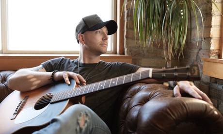 Tim Hicks Releases Sing-Along Ready EP, Campfire Troubadour