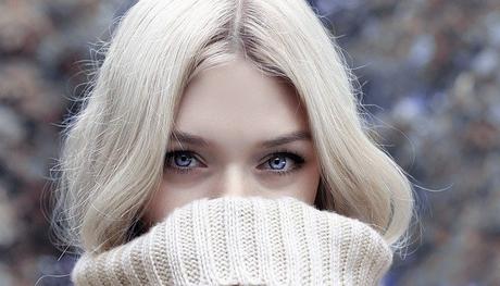 How to Take Care of Your Eyelashes for Thick, Full Lashes