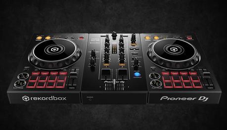 The Top 3 Best Value DJ Controllers for Beginners in 2021