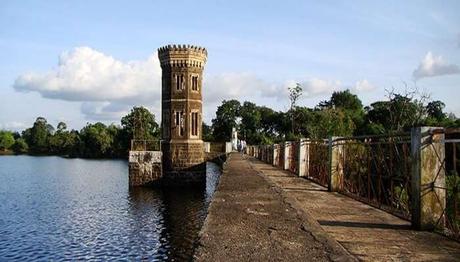 Visit The Madan Mahal Fort To Know What Royalty Feels Like