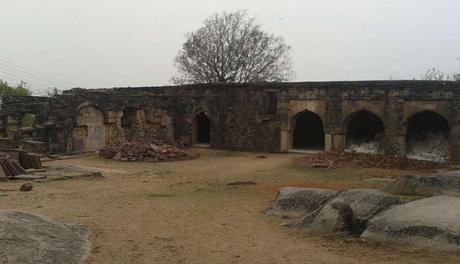 Visit The Madan Mahal Fort To Know What Royalty Feels Like