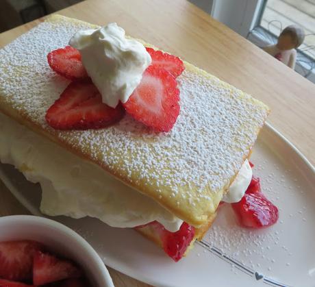 Hot Milk Sponge Cake