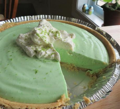 Fluffy Key Lime Pie