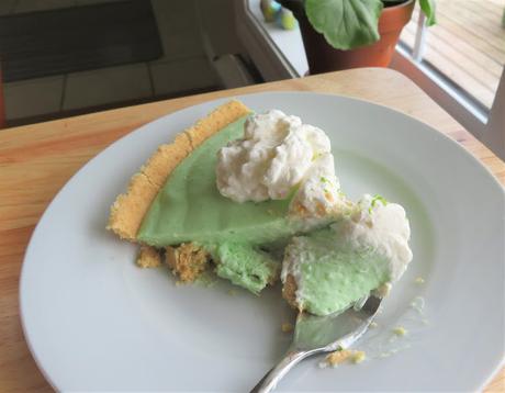 Fluffy Key Lime Pie