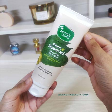 Mother Sparsh Plant-Powered Ultra Rich Face Wash (Price - Rs. 314) 