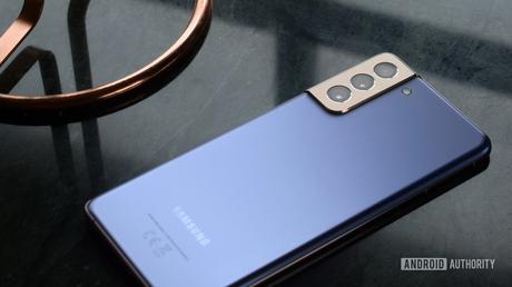 Remembering the original Samsung Galaxy S: Setting the bar Remembering the original Samsung Galaxy S: Setting the bar