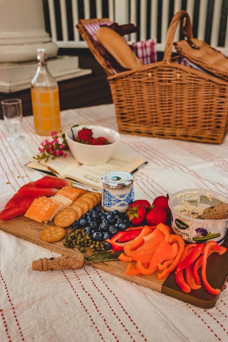 Summer Entertaining Charcuterie/Cheeseboard