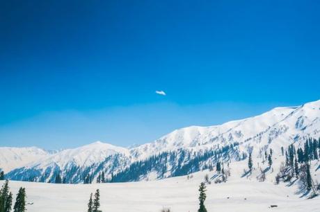 Top 11 Snowfall Places in India