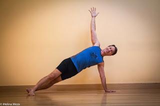 Strengthening Pose of the Week: Side Plank Pose