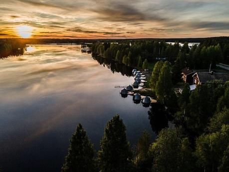 Nightless night – the most famous natural phenomena of the summer in Finnish Lapland