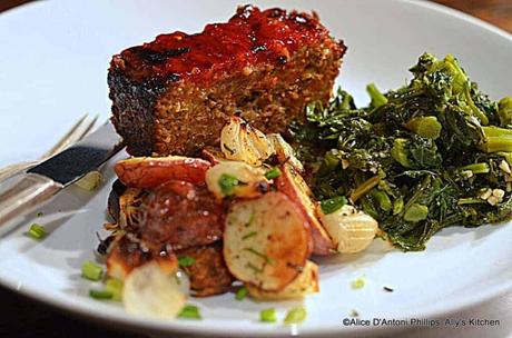 Chorizo Beef Meatloaf with Spicy Oriental Sweet Chili Sauce