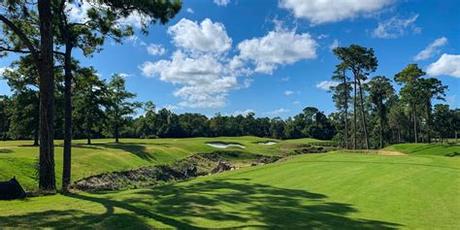 Food, drinks, and atmosphere is fantastic. Houston's new Memorial Park Golf Course Review By Mike Bailey