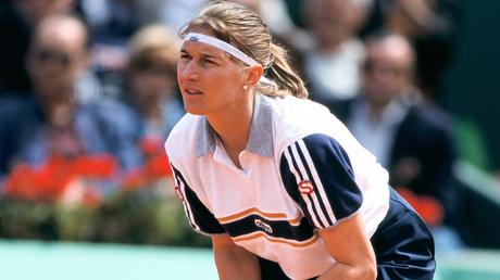 Wimbledon Throwback: Steffi Graf&apos;s Epic Response To On-Court Proposal By A Fan (Watch Video)