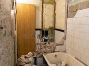 Demo Bathroom Tile Wall Sound Daunting, We'll Show Equipment Planning Keep Straightforward.