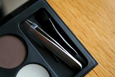 FashionistA Cosmetics make up review