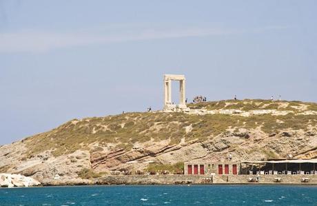 Naxos: To Be Or To Do?