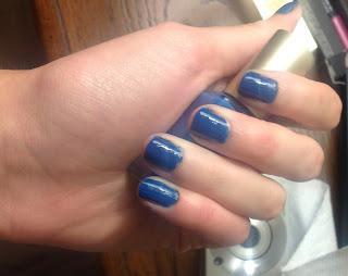 L'Oreal Nail Color: Jet Set To Paris