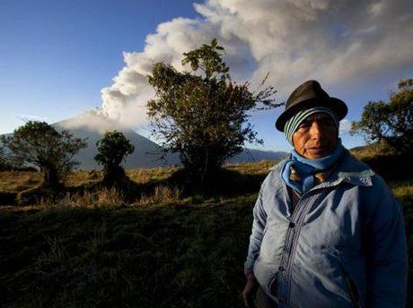 Ecuador’s Tungurahua volcano erupts