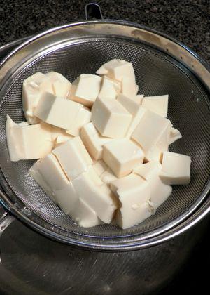 Ma Po Tofu - seive silken tofu