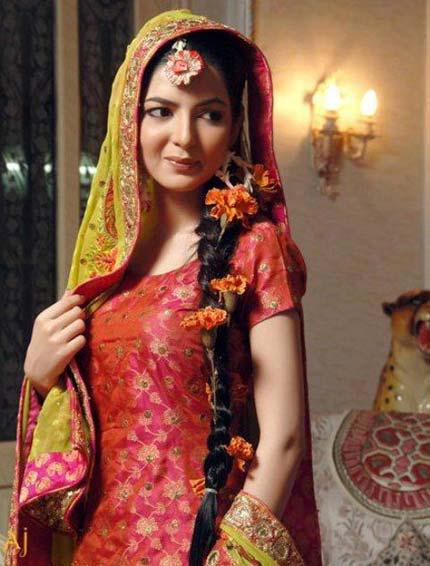 Bridal Mehndi Dresses 2012 for Pakistani Brides a Courteous Collection for Hymeneals