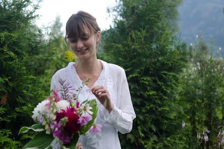 Making a Perfect August Bouquet