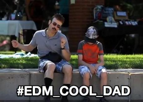 Embarrassing dad rocking out at electronic music festival goes viral
