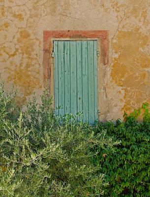 The liveliest village in France -Eygalieres, population - 1877