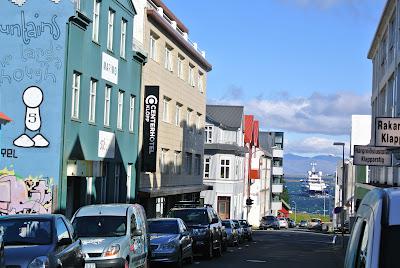 roaming around rekyjavík