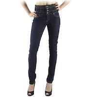 Denim Jeans – Hot and Exciting Clothes Trend this 2012