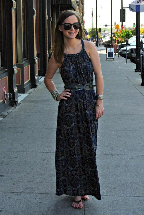 SideSmile Maxi Dress