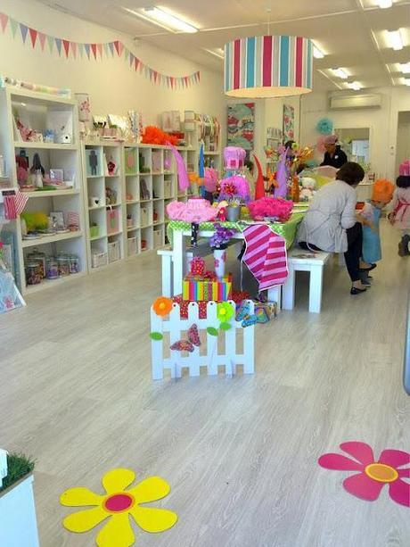 Contributor Feature to the Carnival of Fun - Petit Atelier Contributor Feature to the Carnival of Fun - Petit Atelier